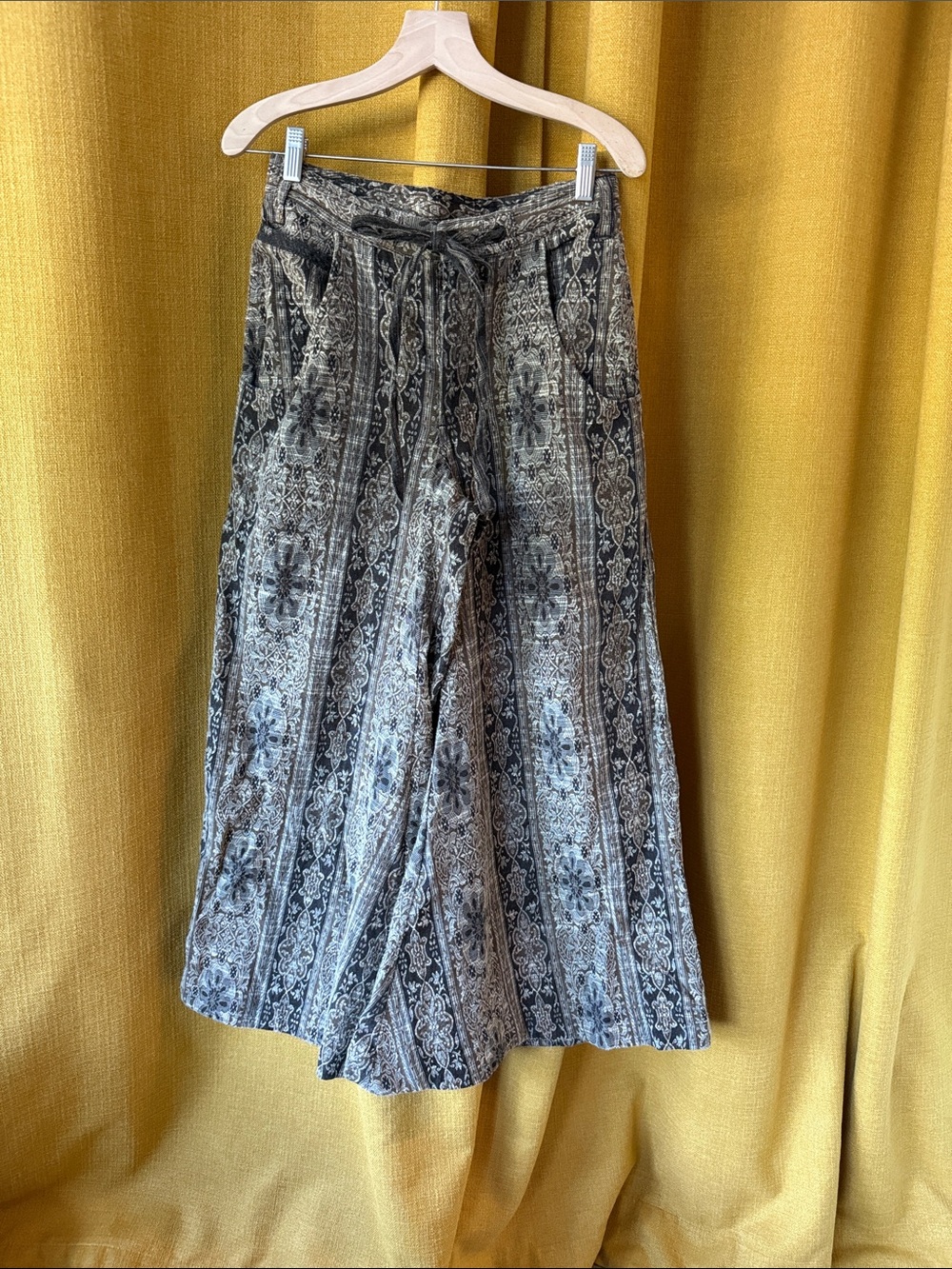 Bohemian Printed Wide-Leg Pants